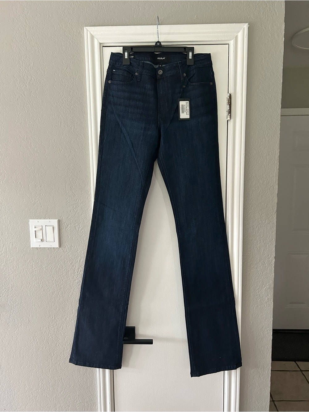 NWT Haala Westerly Straight Leg Women's Jeans